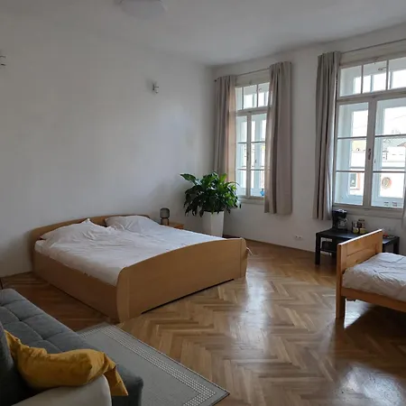 In Centre Gostinjska kuća Maribor